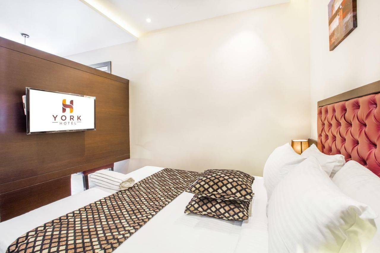 York Hotel Kochi Luaran gambar
