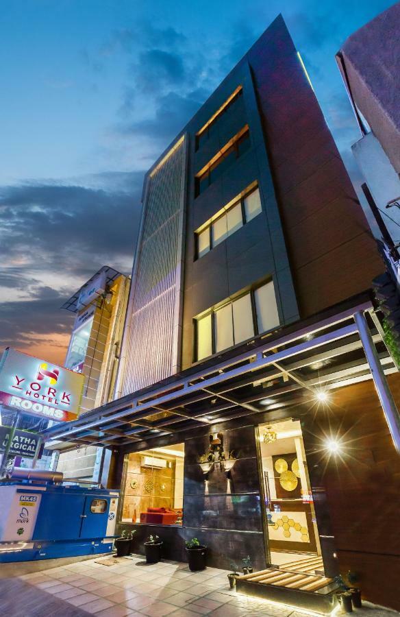 York Hotel Kochi Luaran gambar