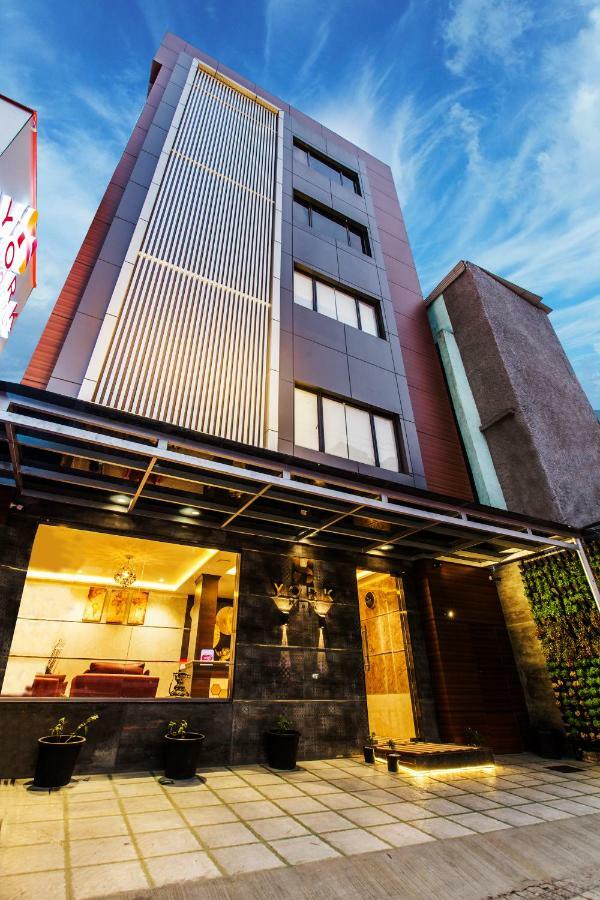 York Hotel Kochi Luaran gambar